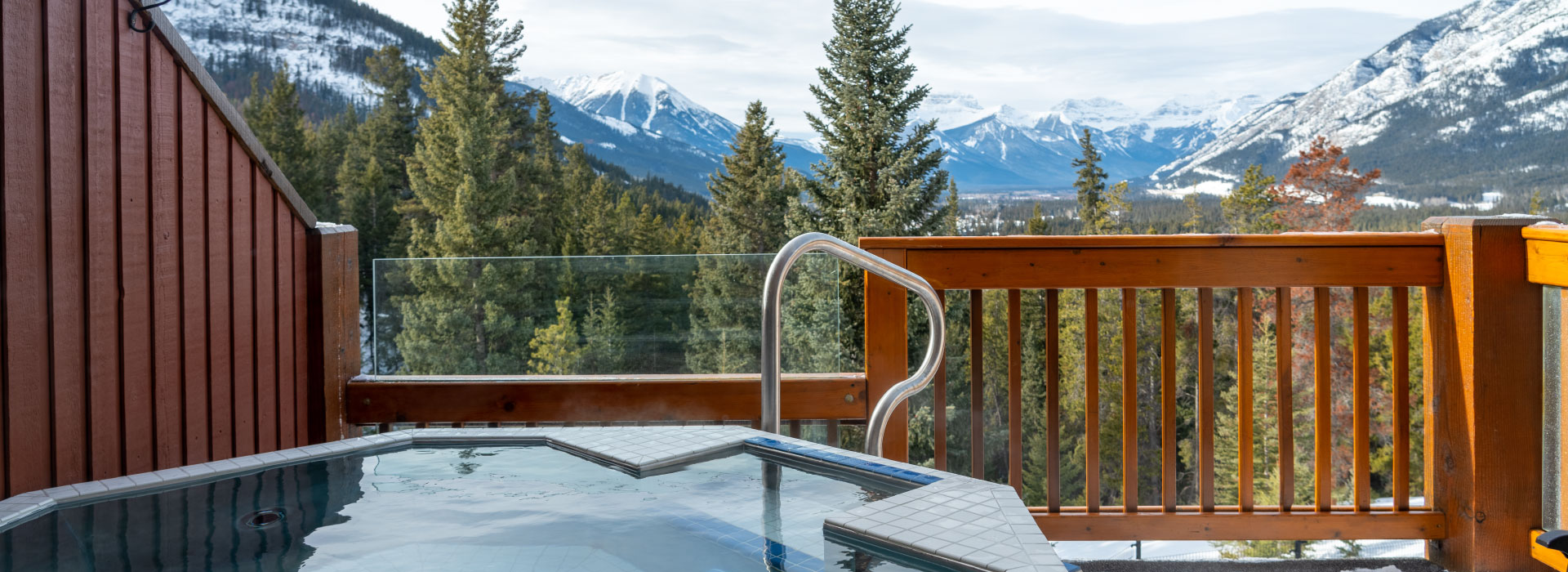 Premier King Condo with Hot Tub