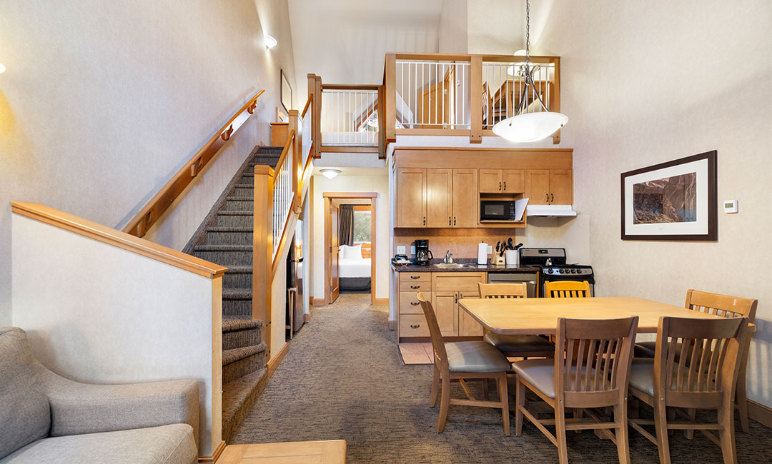 Deluxe One Bedroom w/Loft Condo
