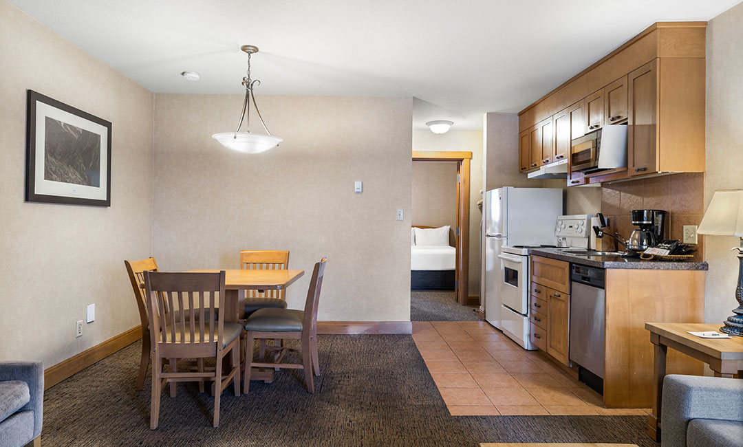 Deluxe One Bedroom Condo