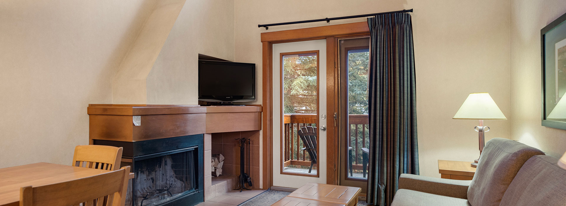 Living room with fireplace